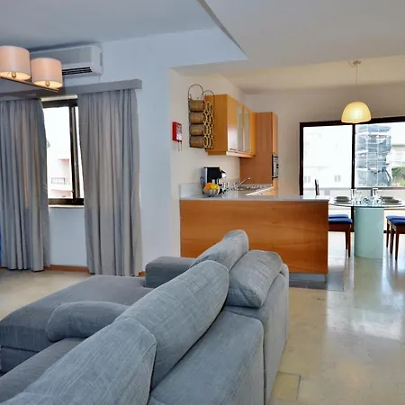 City Living Tk3 Rm 5 St. Julian's
